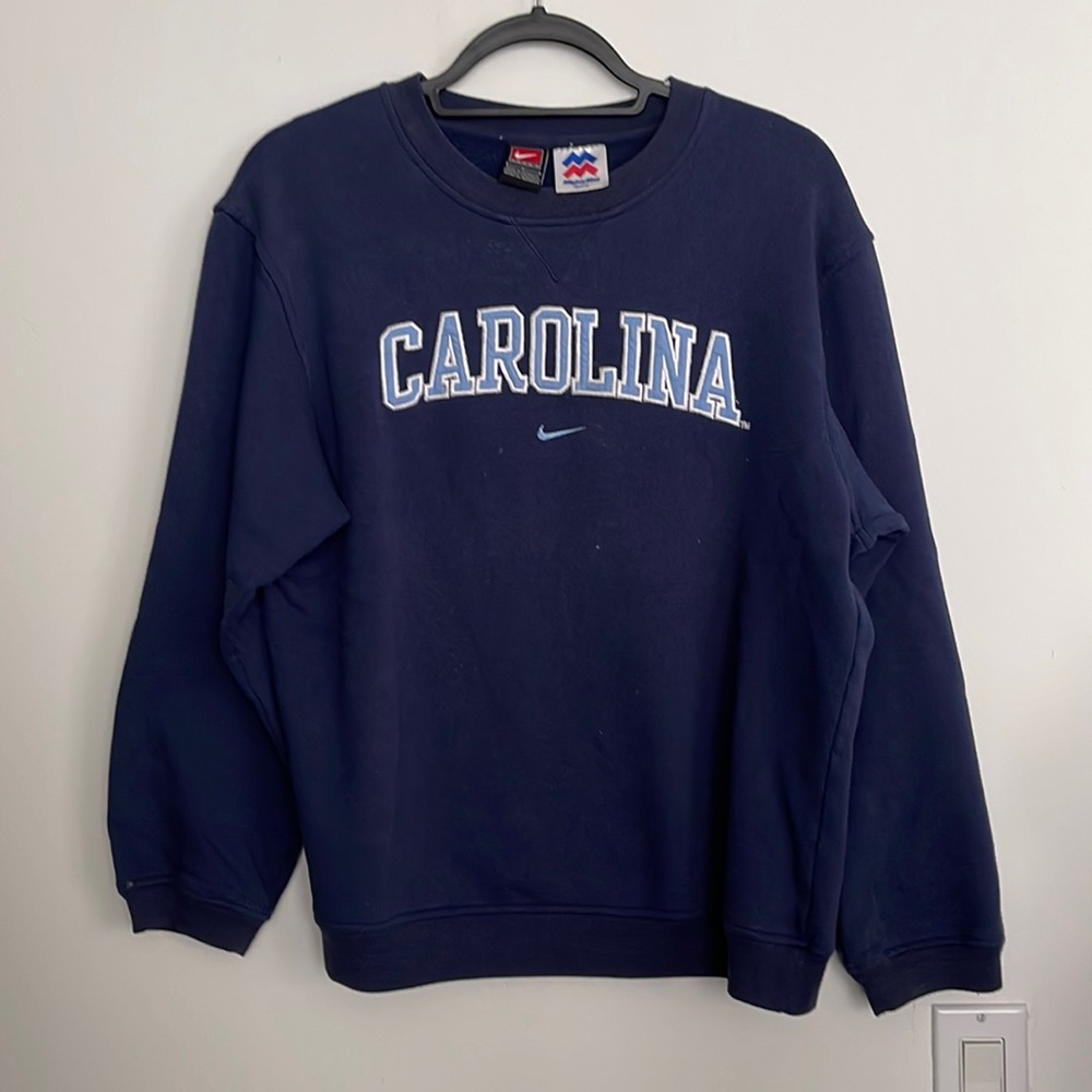 UNIVERSITY OF NORTH CAROLINA VINTAGE CREWNECK NIKE